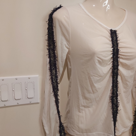 ❣️Girls long-sleeve top size L (#667) - Picture 10 of 10